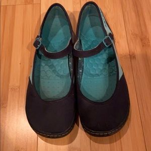 Astral W’s Mary Janes